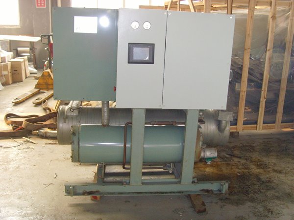 大岭山镇酒店中央空调不停机清洗方法介绍